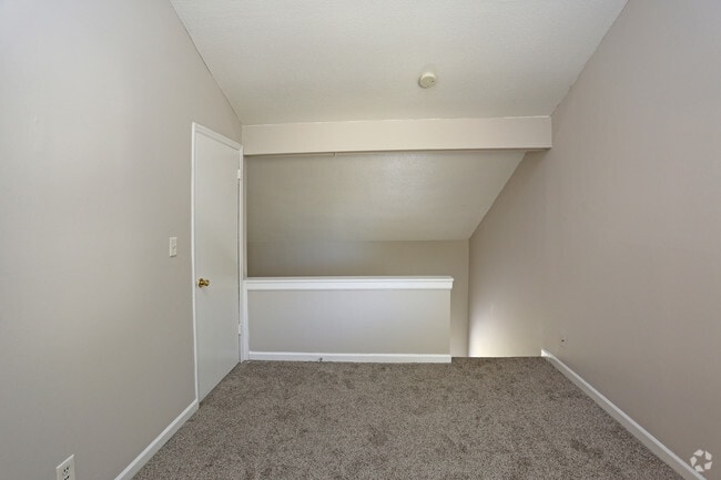 1BR,1BA - 500SF - Bedroom