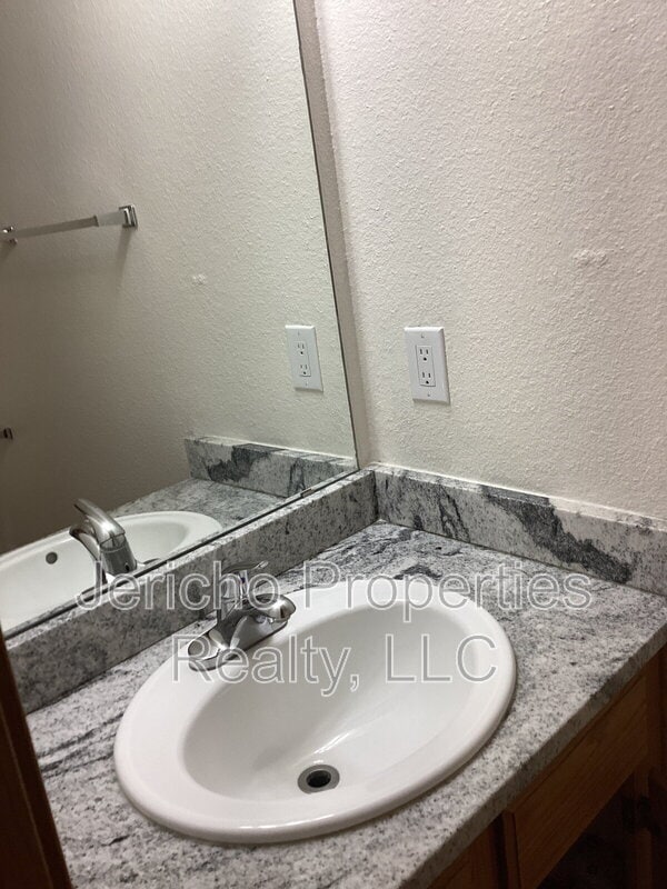 Photo - 8733 W Cornell Ave Unit #6