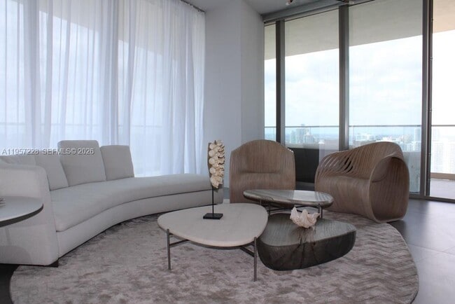 Photo - 18975 Collins Ave Unit 2905