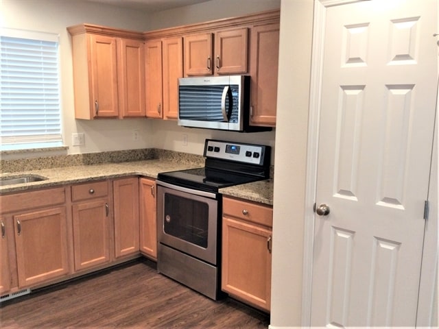 Photo - 18321 96th Ave E