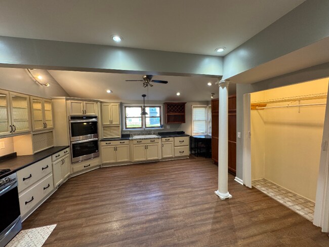 Photo - 337 Beach Ave Unidad 337 Beach Ave