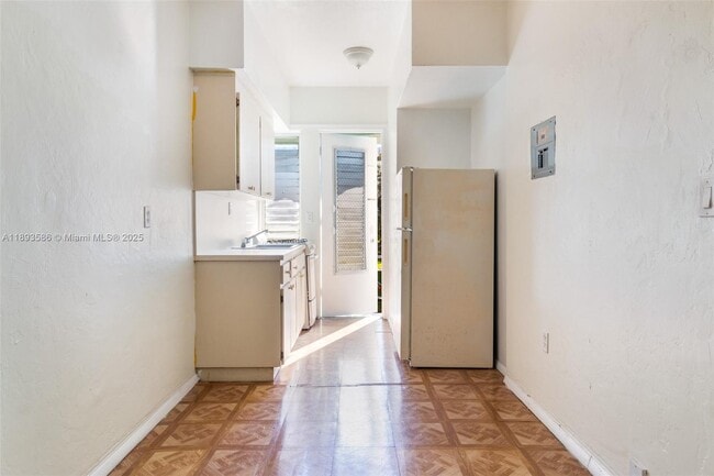 Photo - 835 Alton Rd Unit 7