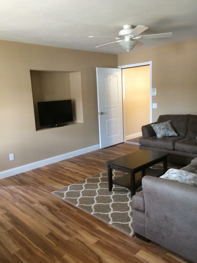 Apt. 2, second floor - 7 Woodruff St Unit 1
