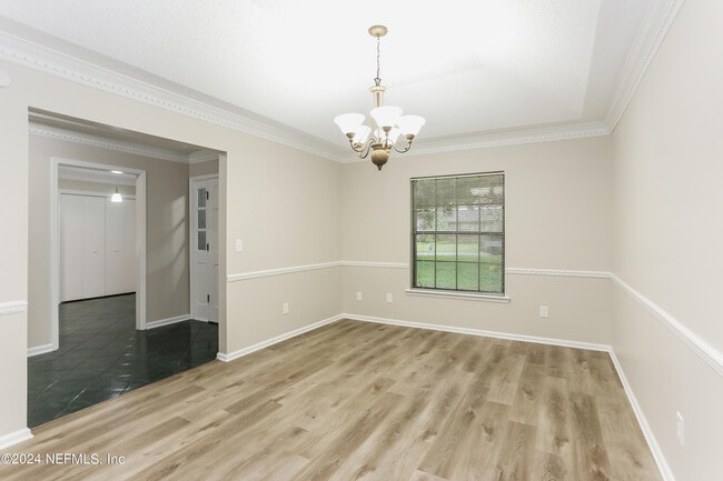 Photo - 533 Majestic Wood Dr