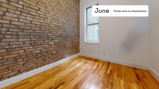 Private bedroom in 3 bed/1 bath Home - Private bedroom in 3 bed/1 bath Home Unit B