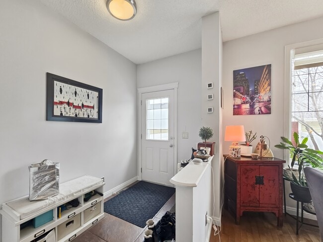 Photo - 2634 McLean Ave SW