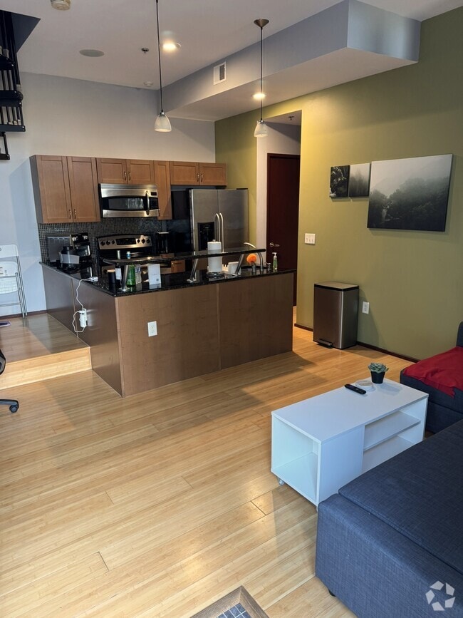 Building Photo - 277 McDonald Ave Unit 28 Rental