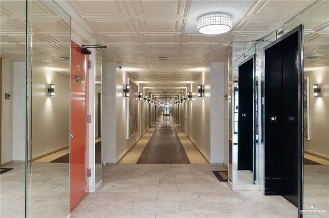 Photo - 2200 S 10th St Unit 107