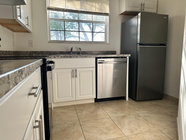 Photo - 631 Cypress Lake Blvd Unit O17