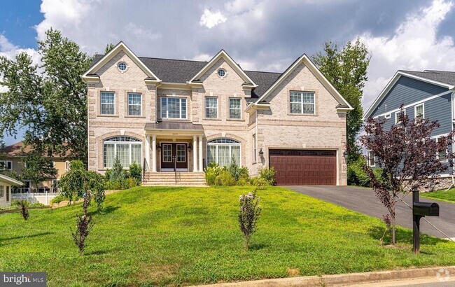 Building Photo - 6626 Ivy Hill Dr Rental