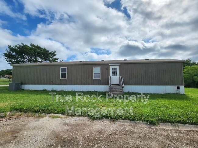 Building Photo - 16505 County Rd 1526 Ct