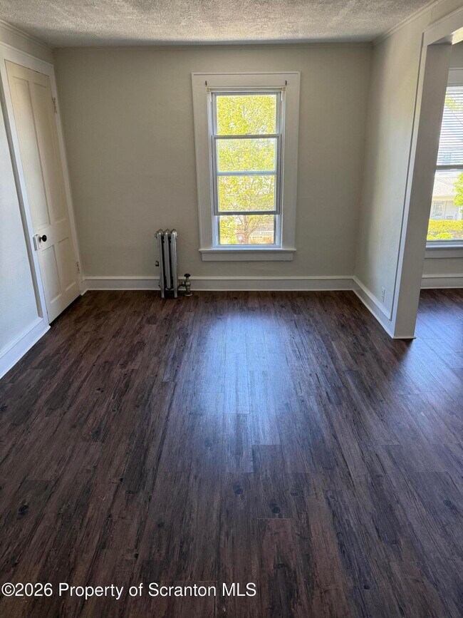 Photo - 1042 Taylor Ave