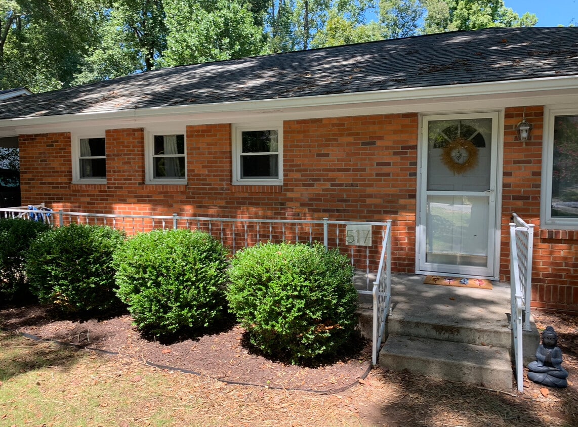 Photo - 517 Woodland Hills Dr (Athens, GA)