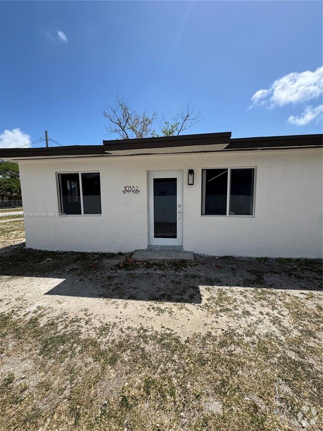 Building Photo - 10382 SW 177th St Unit 10382 Rental