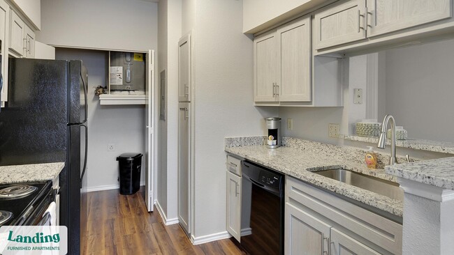 Photo - 165 Forestbrook Dr Unidad 1024.1410986