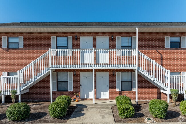 Photo - Shawnee Trail Apartments