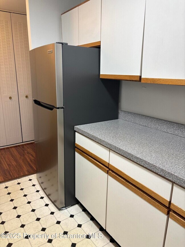 Photo - 1704 Summit Pointe