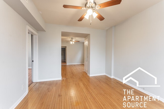 Photo - 2921 N Allen Ave Unit 1