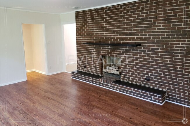 Building Photo - *$450 Move-In Savings! First 3 Months at J... Rental