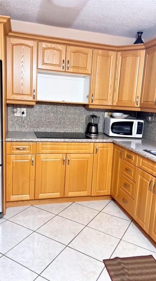 Photo - 440 E 23rd St Unidad 1401