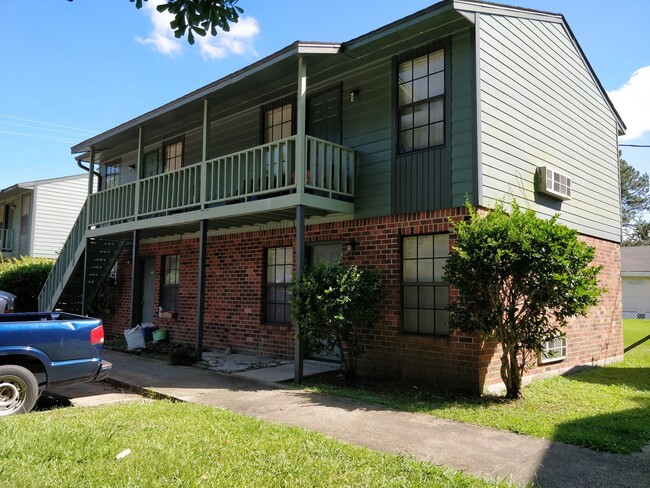 Photo - 702 Bonin Rd Apartamento Unidad B