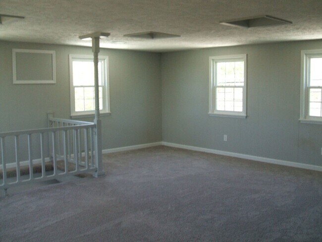 Photo - 1176 Red Hill Rd Unit Apt. 204