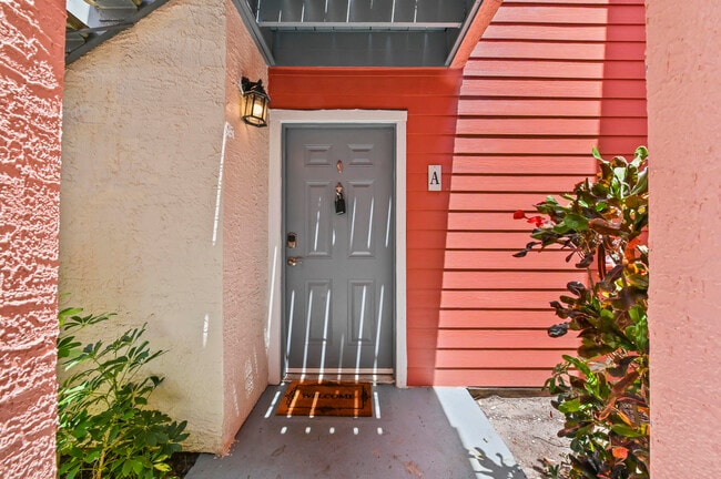 Photo - 1055 Crystal Way Unit A