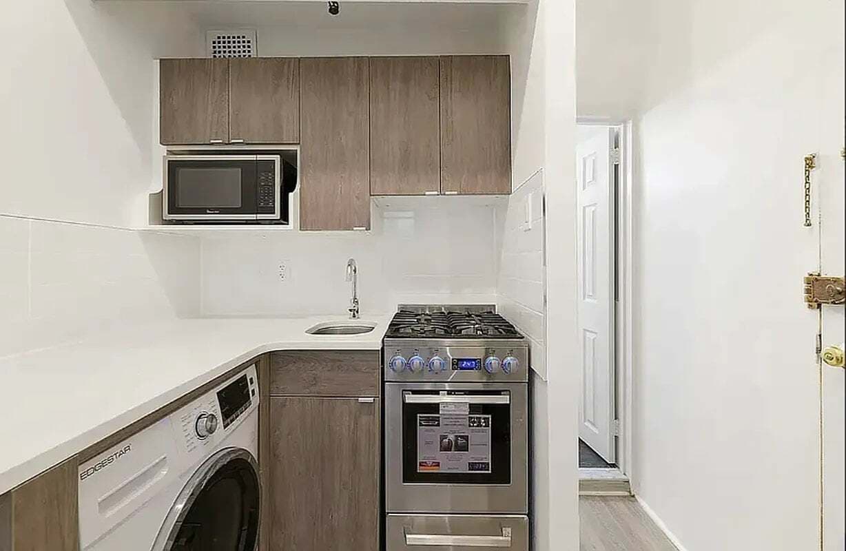 Photo - 340 W 48th St Unit 3A