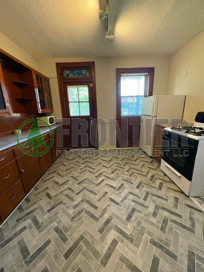 Photo - 4759 Alaska Ave Unidad 4759 Alaska Ave Apt B