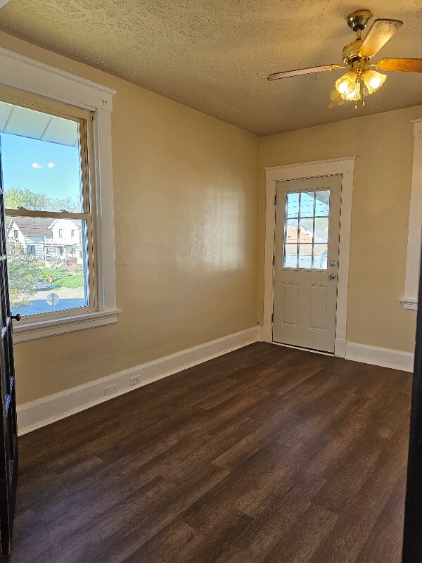 Photo - 5257 Rolston Ave Unidad 2