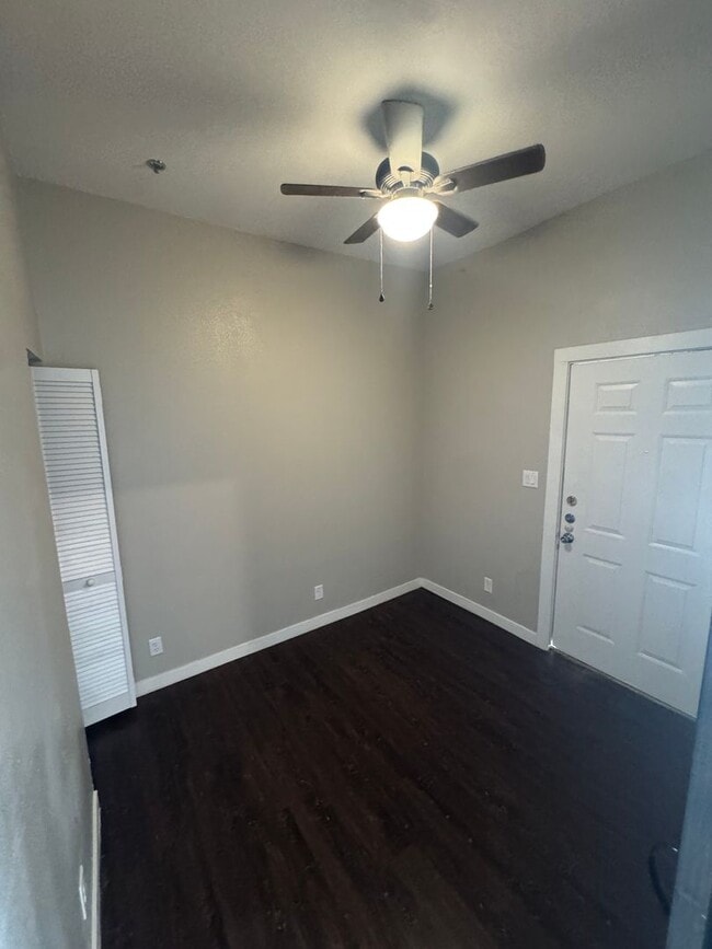 Photo - ***Move in special- $500.00 off deposit*** 1/1 with private entrance & deck - downstairs apartmen...