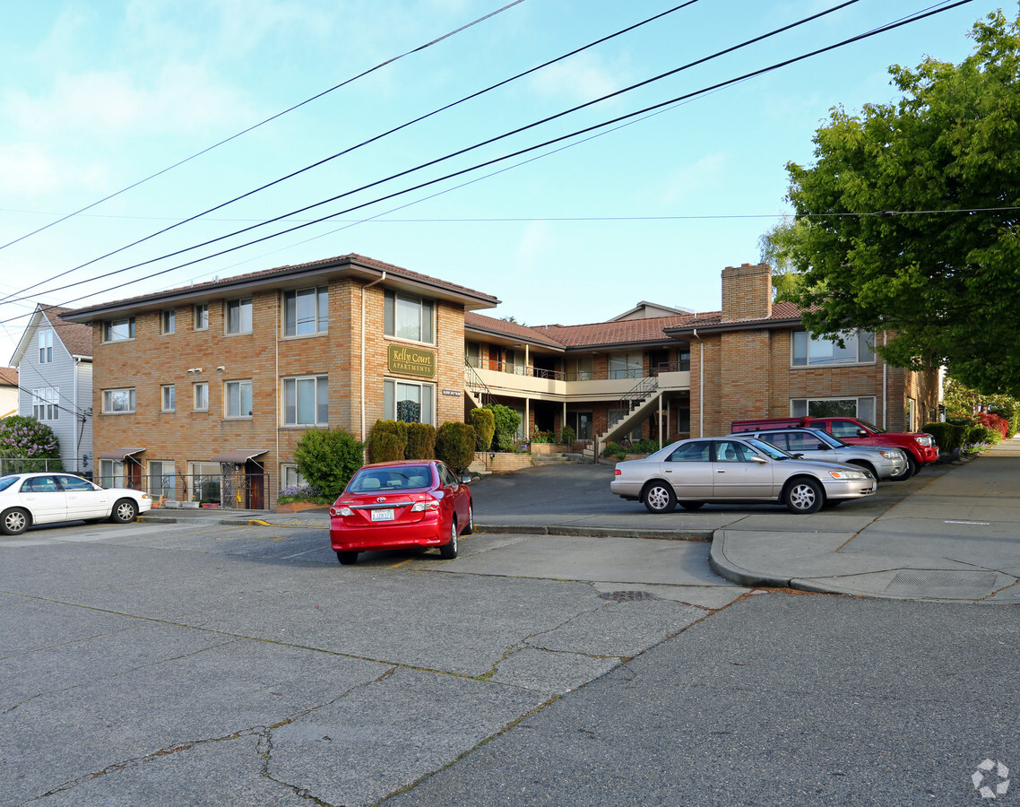Photo - Kelly Court Apartments