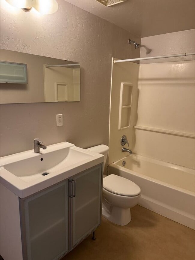 Photo - 4084 N 1st Ave