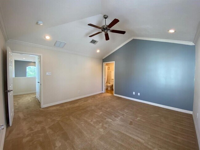 Photo - 3710 Sherwood Ln Unit 108