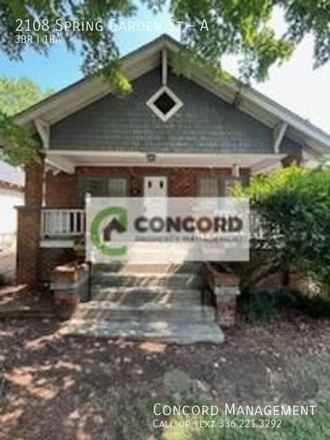 Building Photo - 2108 Spring Garden St Unit A