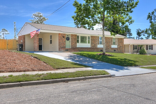 Building Photo - 3218 Winding Wood Pl