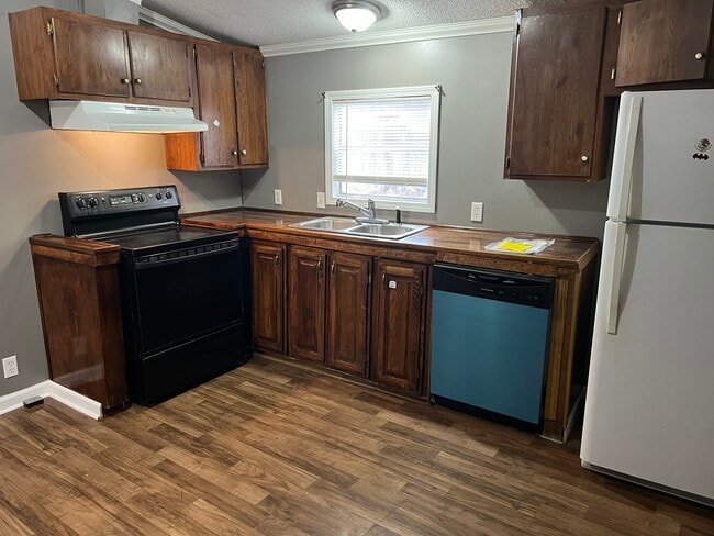 Photo - Chris McG 744