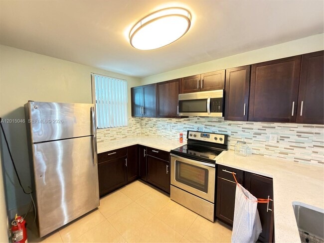 Photo - 8441 Forest Hills Dr Unit 202