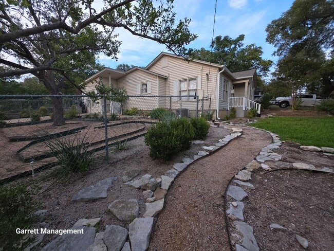 Photo - 3/2 Remodeled Home in Lampasas