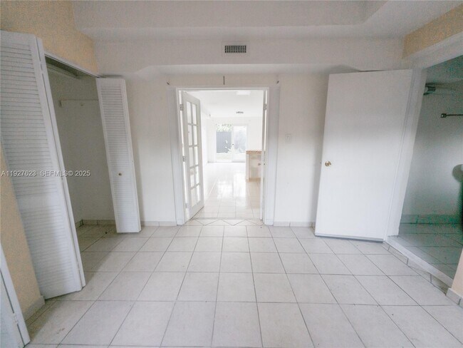 Photo - 2575 SW 59th Ave Unit 1