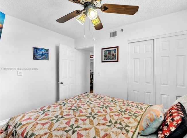 Photo - 546 SW 1st St Unit 607