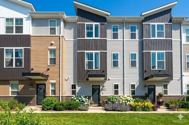 Building Photo - 4203 Calder Ln