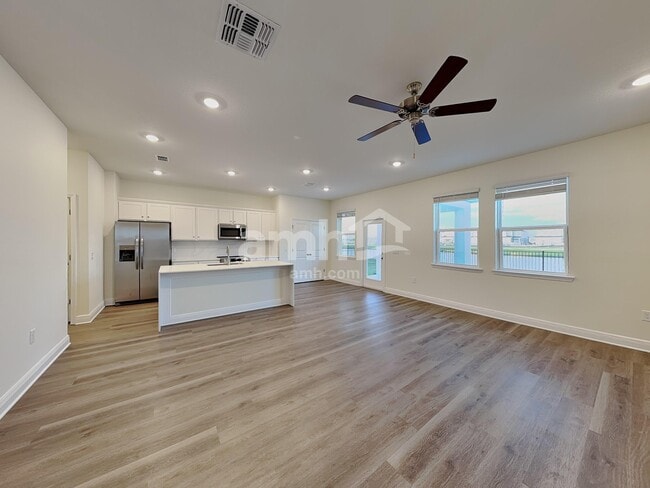 Photo - 5964 Sycamore Pl St