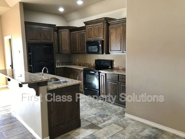 Photo - 1721 Sharon Dr