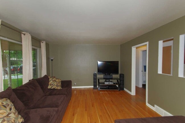 Photo - 1430 S Eaton Ct