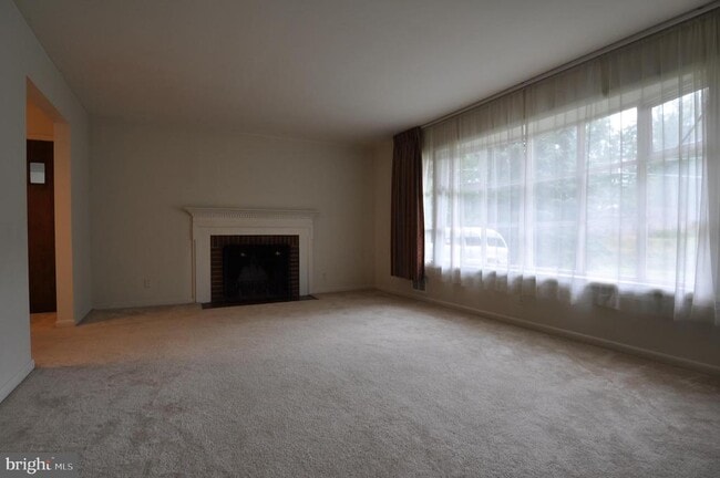 Photo - 4629 Hillbrook Dr