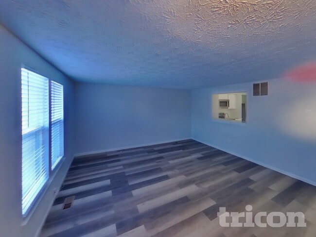 Photo - 35 Greenleaf Rd