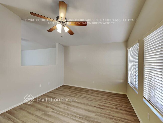 Photo - 1575 E Baylor Ln