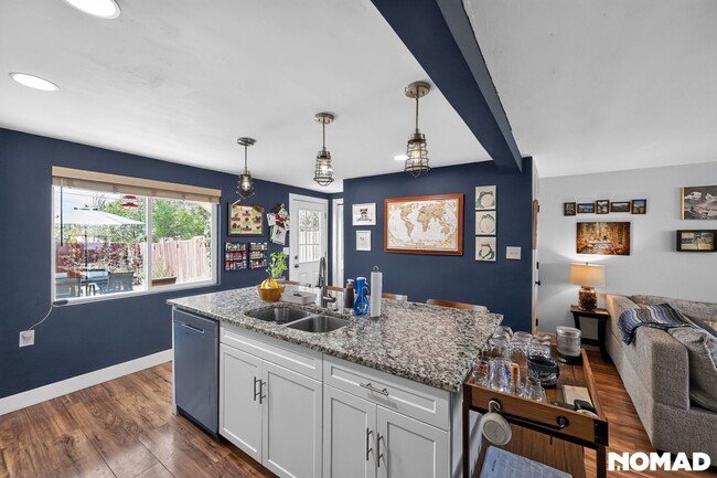 Photo - 4818 W 11th Ave