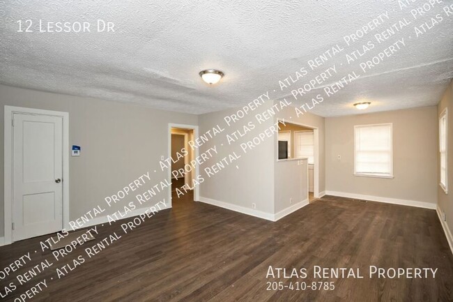 Photo - 12 Lessor Dr